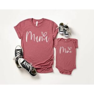 Mini matching set camiseta y onesie personalizado como regalo para embarazadas