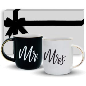 Tazas de Mr. y Mrs. blanco y negro como regalo de aniversario